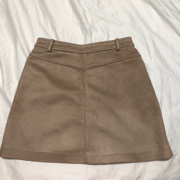 Mini Suede Skirt | Beige | (faux suede) | xs - Picture 3 of 3